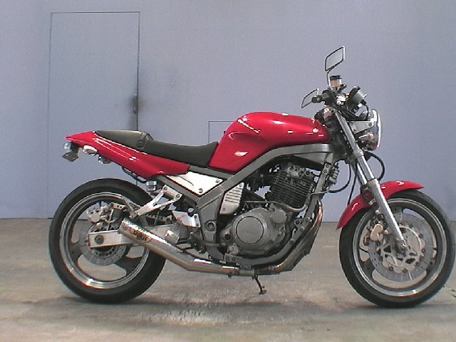 Купить мотоцикл Yamaha SRX400-4 1991 фото 2